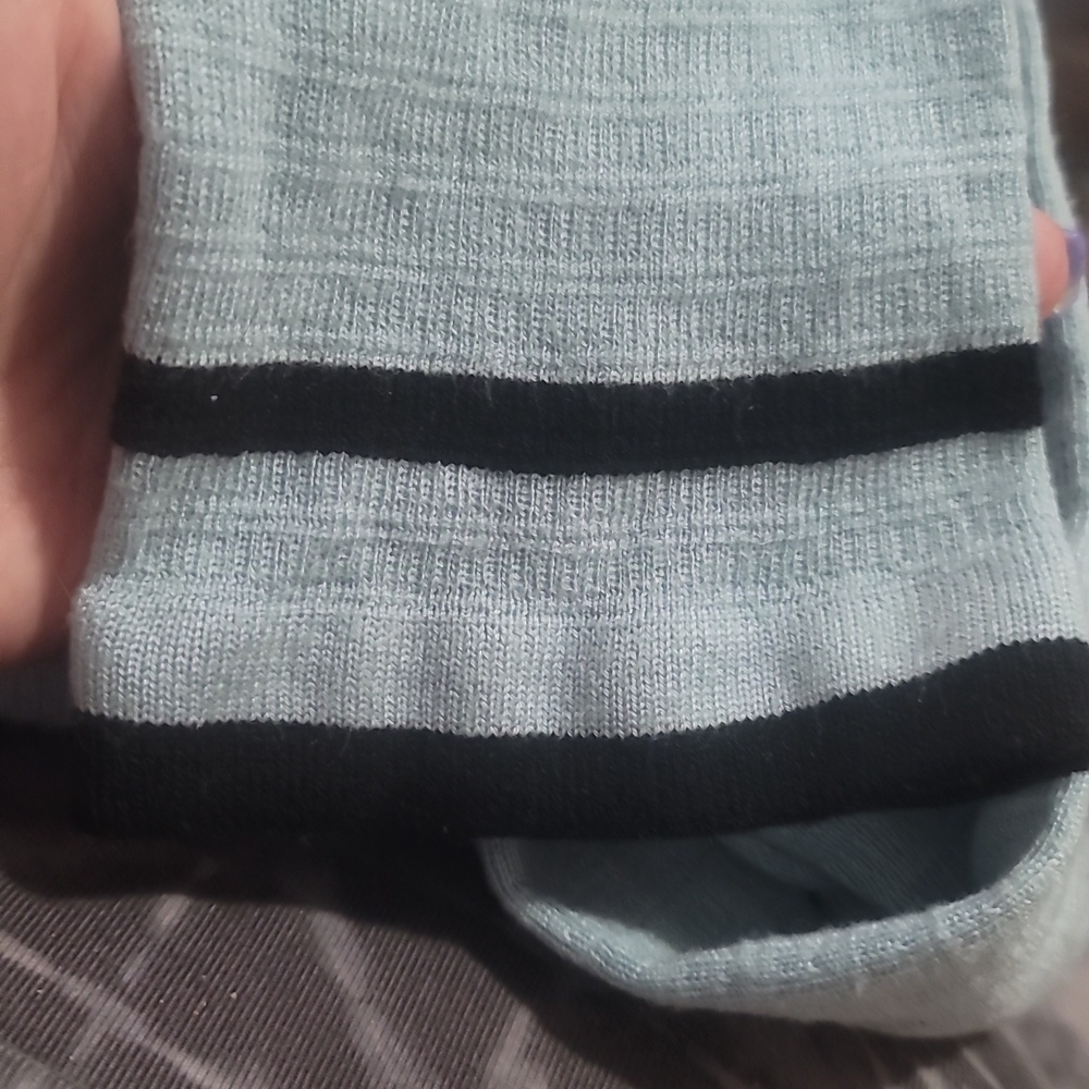 UM lightweight baby blue black bow cardigan sweater - Picture 4 of 6